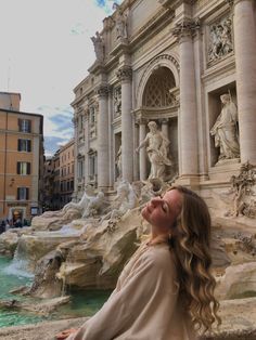 Trevi fountain, Rome Manifesting Future, Travel Pose, Summer Picture Poses