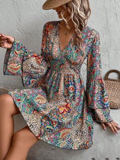 Finesse Dress, Flare Pants Boho, Boho Dress Short, Frock Style, Neck Details, Work Dresses, Punta Cana, Dress For Short Women, Western Dresses