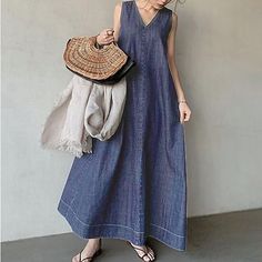 Season:Summer,Spring; Fabric:Denim,Cotton; Sleeve Length:Sleeveless; Look After Me:Hand wash,Machine wash; Gender:Women's; Style:Casual,Vintage; Elasticity:Micro-elastic; Occasion:Daily,Holiday,Weekend,Going out; Fit Type:Loose; Dresses Type:Denim Dress,Swing Dress,A Line Dress; Pattern:Pure Color; Design:Cold Shoulder; Neckline:V Neck; Front page:FF; Listing Date:05/24/2022; Production mode:External procurement; 2022 Trends:2022; Bust:; Length:; Dress Length Type:Midi Dress Long Skirt Casual, Robes Glamour, Sleeveless Denim Dress, Cozy Dress, Plain Dress, Women's Casual Style, Outfit Casual, Styl Vintage, Spring Dresses