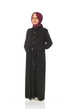 Kids Abaya Öykü Model Color: Black Fabric Feature: It is made of linen (cotton) fabric. It can be used in 4 seasons. Product Features : Our Kids hijab abaya Öykü model is produced with linen (cotton) fabric. It is very practical and comfortable to put on and take off thanks to the snap fasteners on the front. The sleeves are rubber. The front is threaded. Note: This product is Black in color. If you are looking for a different color, visit our Etys store. https://www.etsy.com/shop/MevlanaKidsAba Black Long Sleeve Hijab For Eid, Black Long Sleeve Maxi Dress For Eid, Black Tunic Abaya For Eid, Modest Black Dress For Eid, Black Modest Dress For Eid, Khimar Niqab, Abaya Noir, Kids Abaya, Habits Musulmans