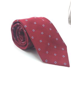 $95 CLUB ROOM Men`s RED BLUE WHITE FLORAL NECK TIE CASUAL SUIT NECKTIE 59x3.25 Description About Us We sell only 100% authentic clothing from new with tags to gently used. We have a 100% authentic or money back guarantee on every item we sell. Items are listed daily so make sure to put us on your favorite! Most of our items come from a nationwide high end dept store.We have been in business for over 10 years selling tens of thousands of designer items. We strive to meet your designer needs at a Formal Red Fitted Tie Accessories, Classic Red Suit And Tie Accessories For Semi-formal Occasions, Classic Red Tie For Formal Occasions, Classic Red Ties For Formal Occasions, Red Blue White, Club Room, Designer Items, Casual Suit, Sell Items