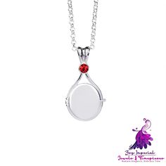 Product information: Color: Silver, red, blue Material: Copper Applicable people: Unisex Popular elements: Shell Style: Sweet Pendant size: 5cm long and 2.5cm wide Packing list: Necklace *1 Product Image: Red Locket Necklace With Round Pendant, Mermaid Shell Necklace, Mermaid Shell, Stylish Necklace, Shell Necklace, Shell Necklaces, Beach Vibe, Packing List, Red Blue