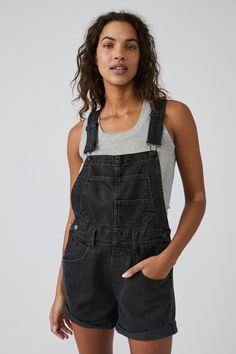 Introduce a touch of contemporary cool to your wardrobe with the ZIGGY SHORTALL - Mineral Black. Crafted from black denim, these modern short overalls are sure to become a timeless statement with their signature fit and stylish flair. The perfect blend of classic and contemporary, these timeless shortalls will add a timeless look to any ensemble. Black Overalls Shorts, Dc Shifting, Ziggy Shortalls, Ziggy Overalls, Overalls Shorts, Smaller Hips, Denim Overalls Shorts, Capsule Closet, Black Overalls