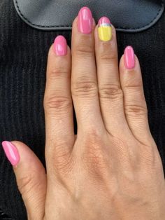 40+ Cute Back to School Nail Art for Girls - HubPages Teachers Nails Designs, Fall Teacher Nail Designs, Nail Art Teacher, Back To School Nails Dip, Prek Teacher Nails, Back To School Gel Nails Ideas, Teacher Theme Nails