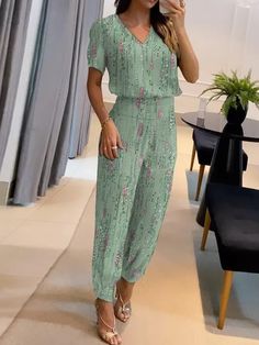 Come to Zolucky to buy Two-Piece Sets at a discounted price, SPU: 2940TW4LCE9B, Color: Green, Style:Casual, Elasticity:Medium Elasticity. Top With Pants, Business Clothes, Mother Wedding, Shirt Pant Set, Casual Long Sleeve Shirts, Casual Work Outfit, Casual Summer Tops, Cuffed Pants, Casual Stripes