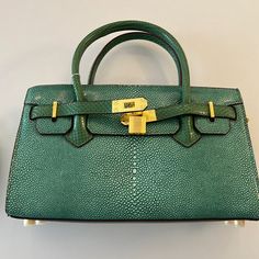 Luxurious Green Stingray Look Leather Handbag With Strap Crossbody Shoulder Bag 12”X7”X4” Green Crocodile Pattern Handheld Shoulder Bag, Green Crocodile Pattern Top Handle Shoulder Bag, Green Crocodile Pattern Shoulder Satchel, High-end Green Shoulder Bag With Top Carry Handle, High-end Green Crossbody Shoulder Bag, Stingray, Crossbody Shoulder Bag, Womens Tote Bags, Leather Handbags