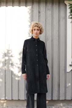 2nd Hand Clothes, Warm Winter Dresses, Corduroy Shirt Dress, Red Pear, Pleated Skirt Dress, Corduroy Shirt, Black Long Sleeve Shirt, Black Shirt Dress, Vintage Rose