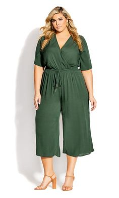 Shop Evans Khaki Green Wide Leg Jumpsuit at Yours Clothing. Discover women’s plus size clothing in sizes 10-36 with fast delivery. Party Dress Sale, Tie Maxi Dress, Curve Fashion, Plus Size Swim, Plus Size Brands, Rust Dress, Stylish Plus, Plus Size Jumpsuit, Mini Dresses Summer