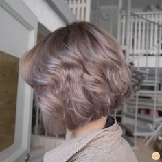 Best Haircuts For Women, Ashy Hair, Beige Blond, Korean Hair Color, Ash Hair Color, Best Haircuts, Hair Advice, Short Hair Color, Tone Hair