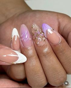 Nails Design 3d Flowers, Rapunzel Nails Acrylic, Nails Con Relieve, Rapunzel Nails, 3d Flower Nail Art, Lilac Gradient, Quinceanera Nails