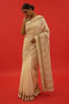 Ivory chanderi saree with mosaic jaal and resham applique hand embroidery. Comes with an unstitched blouse piece. - Aza Fashions Cream Pre-draped Saree For Reception, Traditional Embroidered Pre-draped Saree For Formal Occasions, Cream Pre-draped Saree With Cutdana For Diwali, Cream Cutdana Pre-draped Saree For Diwali, Festive Cream Pre-draped Saree, Traditional Saree With Intricate Embroidery For Formal Occasions, Traditional Designer Wear Off White Blouse Piece, Traditional Formal Saree With Intricate Embroidery, Off White Embroidered Saree