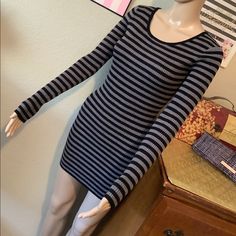 So Comfortable And Warm, Mini, Ribbed, Tons Of Stretch Size Small Casual Long Sleeve Striped Mini Dress, Gray Stretch Mini Dress With Long Sleeves, Gray Stretch Long Sleeve Mini Dress, Gray Long Sleeve Stretch Mini Dress, Casual Long Sleeve Gray Bodycon Dress, Casual Gray Long Sleeve Bodycon Dress, Gray Long Sleeve Bodycon Mini Dress, Casual Gray Bodycon Dress For Night Out, Striped Long Sleeve Fitted Mini Dress