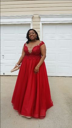 Plus Size Birthday Outfits, African Dress Patterns, African Bridesmaid Dresses, Award Show Dresses, Red Prom Dresses, African Dresses For Kids, Lace Gown Styles