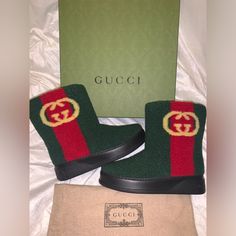 Authentic Brand New Never Worn Iconic Gucci Colors Original Box 2 Dust Bags Size 40+ Comes In Original Gucci Colors, Nike Shoes Air Force, Luxury Shoes Women, Shoes Gucci, Shoes Air, Black Long Sleeve Dress, High Fashion Street Style, Gucci Shoes, Auckland