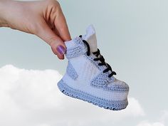 Personalized Crochet Baby Booties - Customizable Newborn Basketball Sneakers - Baby Shower Gift Introducing our adorable collection of baby sneakers and newborn booties! If you're a fan of sneakerhead, you'll love our Jordans style baby sneakers and basketball booties. Handcrafted with love, these crochet custom shoes are a unique and stylish way to dress your little one. These crochet baby booties are the perfect combination of comfort and style. Personalized with your baby's name, these baby C White Crochet Casual Booties, Casual White Crochet Booties, Casual White Handmade Booties, Sneaker Jordan, Personalized Crochet, Basketball Baby, Jordan Style, Baby Jordans, Retro Basketball