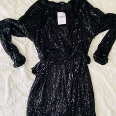 Brand New Rare Forever 21 Black Sequence Dress. Nwt. Smoke Free Home. Black Sequence Dress, Black Halter Neck Dress, Blue Floral Midi Dress, Magenta Dress, Orange Midi Dress, Embroidered Dress Boho, Sequence Dress, Printed Casual Dresses, Boho Midi Dress