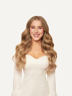 some volume to match the rest of your hair. This will give an overall harmonious, voluminous look. Blonde Hair Caramel, Golden Honey Blonde Hair, Longer Thicker Hair, Luxy Hair Extensions, Color Rubio, Seamless Hair Extensions, Balayage Ombré, Luxy Hair, Real Hair Wigs