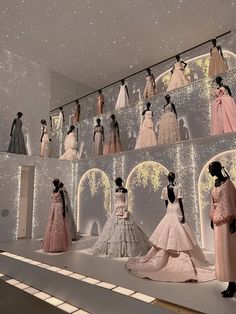 Dior Museum, Museum In Paris, Dior Aesthetic, Moda Chanel, Museums In Paris, Christian Dior Couture