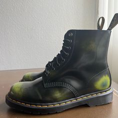 Size: 9 (Men) Condition: 8/10 Resell Price: $450-500 Color: Black/Marsh Green/Dark Teal Leather: Cowhide Rub-Off Color Accents Signature Pull Tab And Welt Stitching Non-Slip Pvc Airwair Sole Lace-Up Closure Unlined Imported, Vietnam This Item Cannot Be Gift-Boxed Dr Martens 1460 Pascal, Black Leather Combat Boots, Combat Boots Men, Shoe Wishlist, Patent Leather Boots, Steel Toe Work Boots, Teal Leather, Brown Leather Ankle Boots