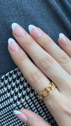 White glitter french nail inspo | nails inspiration | glitter nials | euphoria nails | dior ring | gold dior ring | golden jewellery Hoco Nails, White Tip Nails, Formal Nails, White Glitter Nails, Homecoming Nails Acrylic, French Tip Acrylic Nails, French Acrylic Nails, Nail Tattoo, Homecoming Nails