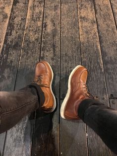 Red Wing 875 Moc Toe Oro legacy Lace Boots Outfit, Brown Boots Outfit Men, Black Jeans Brown Boots, Wing Outfit, Red Wing 875, Suede Boots Outfit, Red Wing Heritage Boots, Working Boots, Brown Boots Outfit