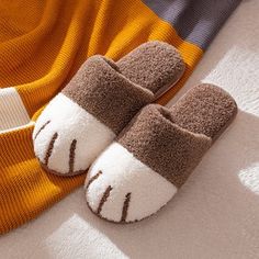 Cat Paw Plush Slippers - Cute & Cozy Slippers – Tristar Boutique Paws Socks, Cute Cartoon Cat, Shoes Cute