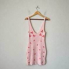 Nwot Free People Intimately Tough Love Mini Slip Tank Dress Sweater In Pink Sz S W9232 New Without Tags! Excellent Condition. See All Pictures For Detail. This Beautiful Free People Intimately Tough Love Mini Slip Tank Dress Sweater In Pink Sz S Is Perfect For Any Occasion. The Floral Pattern And Embroidered Accents Add A Touch Of Elegance To This Sleeveless Dress With A V-Neckline And Pullover Closure. Made Of 84% Viscose, 15% Nylon, And 1% Elastane, This Knit Dress Is Stretchy And Comfortable Black Collared Dress, Flowy Floral Dress, Black Lace Mini Dress, Dress Sweater, Mini Slip, Lace Slip Dress, Tough Love, Free People Intimates, Lilac Dress