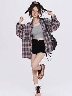 This Oversized Plaid Long Sleeve Shirt is perfect for wearing alone or layered over. It features buttons that you can choose to be on or not, a comfortable fit and a stylish plaid design. You can wear it with pants or skirts, and keep your buttons on or not, depending on your mood.
Gender: WomenMaterial: PolyesterClothing Length: RegularSleeve Length: FullSleeve Style: RegularCollar: Polo Collar Relaxed Fit Flannel Shirt For Fall Streetwear, Casual Flannel Shirt For Streetwear, Casual Flannel Shirt For Spring, Trendy Button-up Flannel Shirt, Streetwear Button-up Flannel Shirt With Pockets, Button-up Flannel Shirt With Pockets For Streetwear, Trendy Plaid Flannel Shirt With Pockets, Trendy Plaid Flannel Shirt, Streetwear Flannel Shirt With Pockets