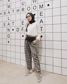 Casual Hijab, Style Hijab, Casual Hijab Outfit, Hijabi Outfits Casual, Vintage Clothes Women, Hijab Chic, Fashion Hijab, Hijab Fashion Inspiration