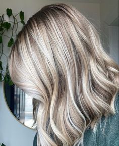 Ashy Blonde Bob, Brown Lowlights, Gray Blonde, Grey Blonde Hair, Summer Blonde Hair, Blonde Hair Transformations, Light Blonde Highlights, Summer Blonde, Ashy Blonde