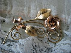 "A beautiful vintage yellow and rose gold filled rose brooch. It measures 2 3/4\" x 1 7/8\" at the widest. Signed \"KREMENTZ\" on the bar. In very good condition with minor signs of wear." Rose Brooch, Brooch Vintage, Star Ring, Vintage Rose, Large Flowers, Vintage Roses, Vintage Yellow, Flower Brooch, The Bar