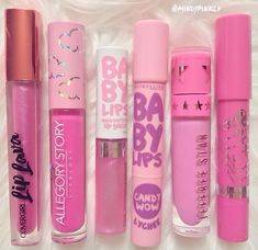 Candy Lips, Lip Balm Collection, Hello Kitty Makeup, Lip Gloss Collection, Gloss Labial, Pink Girly Things, Lip Glosses, Makeup Obsession, Pink Makeup