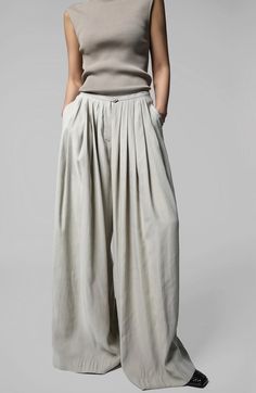 Super Wide Pants, Wide Legged Trousers, The Frankie Shop, Wide Trousers, Frankie Shop, Oversize Fashion, Leather Dresses, Wide Pants