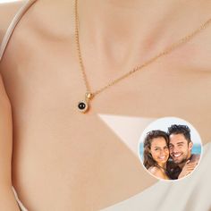 ♥ This Dainty Photo Projection Necklace Is A Unique And Thoughtful Gift For Your Loved Ones.    It Is A Perfect Way To Keep Your Memories Close To Your Heart.    You Can Personalize This Circle Pendant Memorial Photo Necklace With Any Photo, Nanotechnology To Print High-Quality Resolution Inside The Projection Pendant. ♥ The Custom Picture Necklace Is Made Of High-Quality Materials And Is Adjustable To Fit Any Wrist Size.    It Is Available In Silver/Rose Gold And Gold Finishes, So You Can Choose The One That Best Suits Your Style. ♥ The Minimalist Projection Photo Necklace With Happy Photos Of You Is The Perfect Gift: Whether It's A Photo Of Mom, Father, Grandparent, Grandson, Couple, Friend, Boyfriend, Girlfriend Or Pet, This Photo Necklace Makes A Beautiful Gift. We Can Customize Your F Personalized Black Necklace For Birthday Gift, Black Necklace For Birthday And Mother's Day Gift, Black Round Jewelry For Birthday Gift, Black Jewelry For Anniversary And Mother's Day, Black Jewelry For Anniversary Gift On Mother's Day, Black Jewelry For Anniversary, Mother's Day Gift, Elegant Black Necklace For Personalized Gift, Black Necklace For Valentine's Day Personalized Gift, Black Necklace For Personalized Valentine's Day Gift