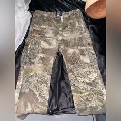 Never Worn The Tag Says Xl But They For More Like A Small Or Medium Great Condition Tree Cargo Pants, Cargo Pants Color, Real Tree, Pants Color, Tan Brown, Cargo Pants, A Small, Women Jeans, Pants