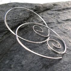 STERLING SILVER HOOP earrings . spiral by CecileStewartJewelry 16 Gauge Earrings, Dreamy Jewelry, Earring Inspiration, Handmade Hoop Earrings, Earrings Wire, Spiral Earrings, Gauged Earrings, Plugs Earrings, Jewellery Ideas