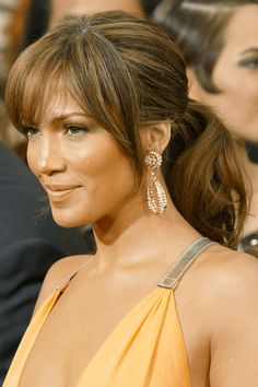 Jlo Bangs, Young Jlo, Ponytail Hairstyles With Bangs, Ponytails With Bangs, Bang Inspo, Bangs Updo, Jennifer Lopez Hair, Short Permed Hair, Simple Ponytails