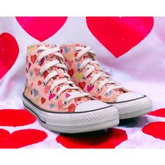 Converse "Hearts" - Edition Pink Chuck Taylor All Stars Junior High Top Sneakers ++Girls Size 6++ New Fast Ship Cute Multicolor High-top Sneakers, Cute Sneakers With Rubber Sole, Cute Multicolor Round Toe Sneakers, Playful Multicolor Converse Sneakers, Cute Multicolor Low-top Sneakers, Playful Converse Low-top Sneakers, Cute Pink High-top Sneakers, Casual Sneakers With Heart Print And Round Toe, Casual Heart Print Sneakers With Round Toe