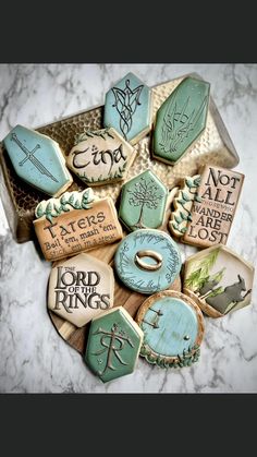 the lord of the rings cookies are on display