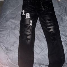 Black Amiri Jeans Amiri Pants, Amiri Jeans, Mens Fashion Denim, Jeans Color, Jeans Black, Mens Jeans, Man Shop, Black White, Nike