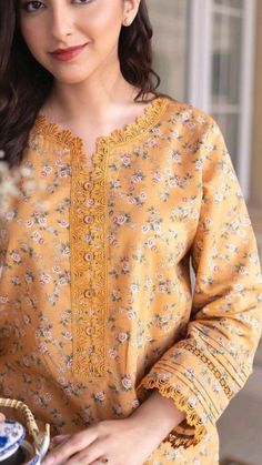 Dress Design Pakistani, Neck Patterns, Simple Dress Casual, Simple Kurta Designs