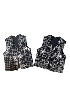 (DELIVERY AFTER CHRISTMAS) Exclusive to Sindh, this ajrak cloth with black blue base and symmetrical patterns has a historic and cultural significance that dates back to Indus Valley Civilization (2500 BC -1500 BC). This waistcoat is made on a premium quality Cotton fabric in a non-traditional and very popular black colour. The waistcoat is lined with black fabric. SIZE: Large (24) Chest : 42 in (106 cm) Waist : 42 in (106 cm) Length: 25 in (63 cm) * Please visit our etsy shop to see more designs of cushion covers *  FOLLOW US FOR STYLE & DESIGN INSPIRATIONS INSTAGRAM HANDLE: markhorhandicraftsuk FB PAGE: Markhor Handicrafts TIKTOK: markhorhandicraftsuk WEBSITE: markhorhandicrafts.co.uk Traditional Black Cotton Nehru Jacket, Black Folk Style Festival Vest, Folk Style Black Outerwear For Festivals, Black Folk Style Outerwear For Festivals, Black Folk Outerwear For Festivals, Traditional Black Cotton Outerwear, Traditional Black Vest For Festival, Traditional Fitted Black Vest, Black Waistcoat