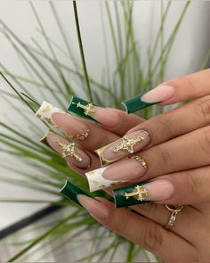 French Acrylic Nails, Bling Acrylic Nails, Acrylic Nails Coffin Short, Pink Acrylic Nails, Square Acrylic Nails, Funky Nails, Pretty Acrylic Nails