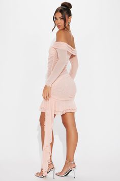 Available In Blush And Black. Mesh Mini Dress Off Shoulder Long Sleeves Fold Over Ruched Drape Detail Tiered Skirt Stretch Length = 33" Self: 95% Polyester 5% Spandex Lining: 100% Polyester Imported | Arabella Mesh Mini Dress in Blush Pink size Large by Fashion Nova Dress Off Shoulder Long, Mini Dress Off Shoulder, Luxe Clothing, Mesh Mini Dress, Dress Off Shoulder, Service Women, Mini Dress Formal, Dress Formal, Tier Skirt