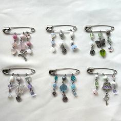 Beaded Safety Pins, Safety Pin Bag Charm, Safety Pin Beads, Safety Pin Keychain, Y2k Charms, Safety Pin Charms, Bead Pins, Saftey Pin, Pin Charms