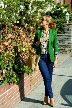 Blazer Verde Outfits Mujer, Blazer Outfits Casual, Casual Work Wear, Business Casual Outfits For Women, Green Blazer, Blazer Outfits