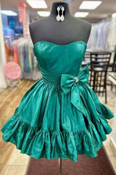 Green Strapless Ruffle A-Line Party Dress Lavender Prom Dresses, Navy Blue Prom Dresses, Black Homecoming Dress, Floral Prom Dresses, White Homecoming Dresses, Royal Blue Prom Dresses, Red Homecoming Dresses, Custom Prom Dress, Tulle Evening Dress