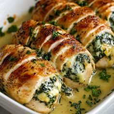 Try this Hasselback Stuffed Chicken Breast with Spinach and Cream Cheese for one of the best Easy Chicken Breast Recipes out there! This Boneless Chicken Breast Recipe is perfect for your Chicken Breast Dinner Ideas list, offering a Quick Easy Dinner that's both creamy and delicious Spinach Cheese Chicken, Chicken Hasselback Recipes, Chicken Spinach Cheese Recipes, Chicken Dish With Cream Cheese, Spinach And Cream Cheese Stuffed Chicken, Chicken Beast Recipes, Stuff Chicken Breast Recipes Easy, Chicken With Spinach Recipes, Stuffed Chicken Breast With Spinach