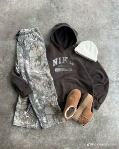 Outfit Inspo Brown, Camo Outfit, Lunch Date, Trendy Outfits For Teens, Cute Lazy Day Outfits, Brown Outfit, With Mom, Swaggy Outfits