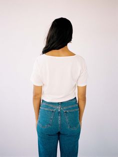 this is our version of the perfect t-shirt to wear all day, every day, and for any occasion: while WFH, at the office, at a bar, or at the beach. we’re here for versatility. Simple Summer T-shirt For Casual Gatherings, Casual White Tops For Weekend, Versatile Summer T-shirt, White Relaxed Fit Tops For Weekend, Relaxed Fit White Tops For Weekend, White Relaxed Fit Tops For The Weekend, Versatile White T-shirt For Everyday, Versatile White Everyday T-shirt, Simple Summer Tops For Casual Gatherings